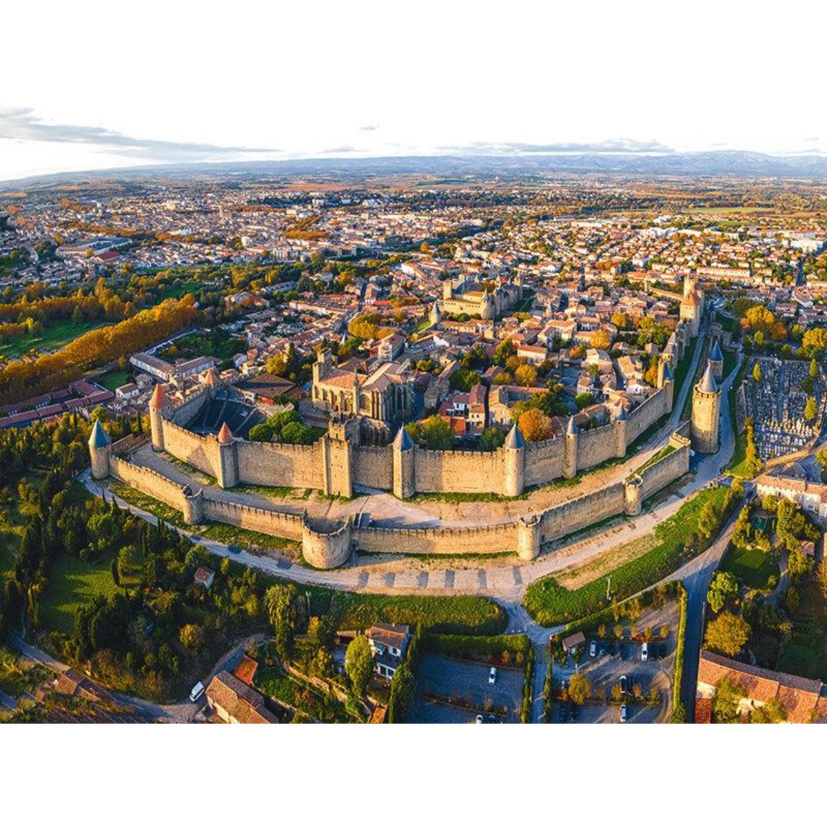 Smartbox Vol en hélicoptère de 30 min au-dessus de Carcassonne et ses environs - Coffret Cadeau Sport & Aventure