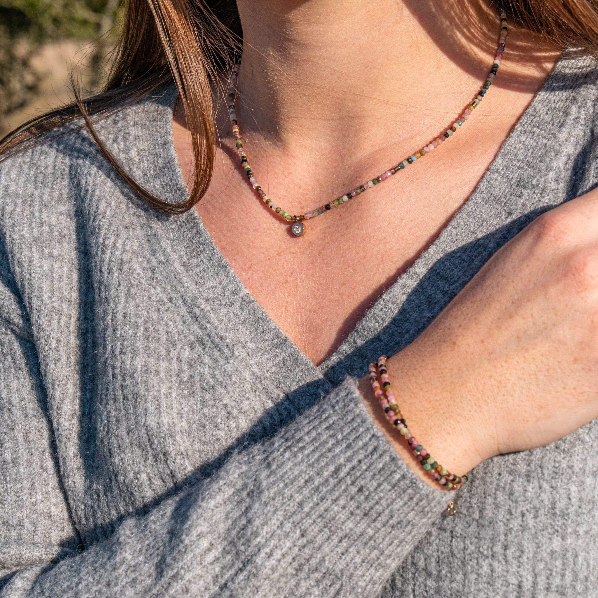 Voir la diapositive 4 : SLOYA Bracelet Lumia en pierres Tourmaline