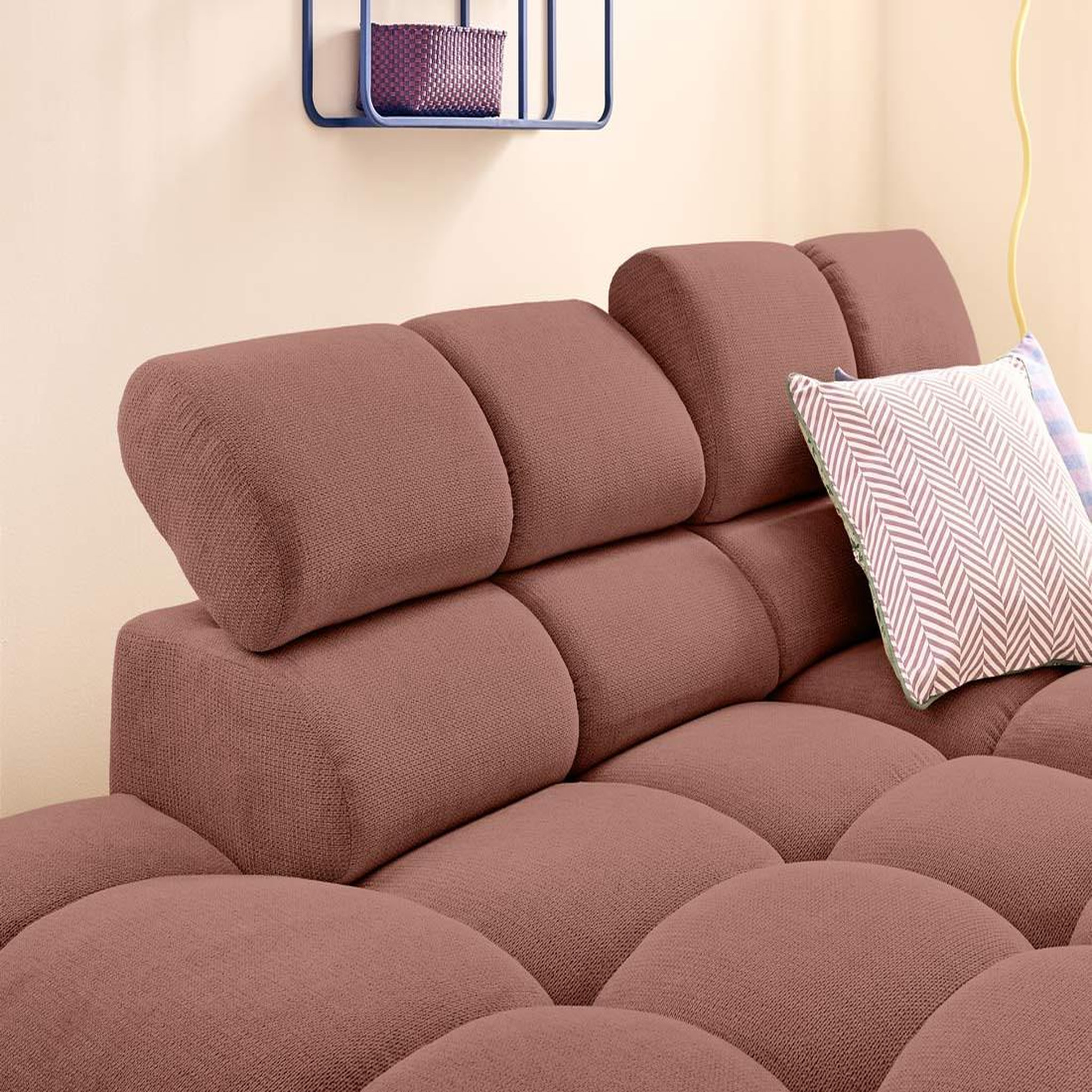 Voir la diapositive 5 : LISA DESIGN Matera - canapé d'angle gauche 4 places avec têtières réglables en tissu texturé