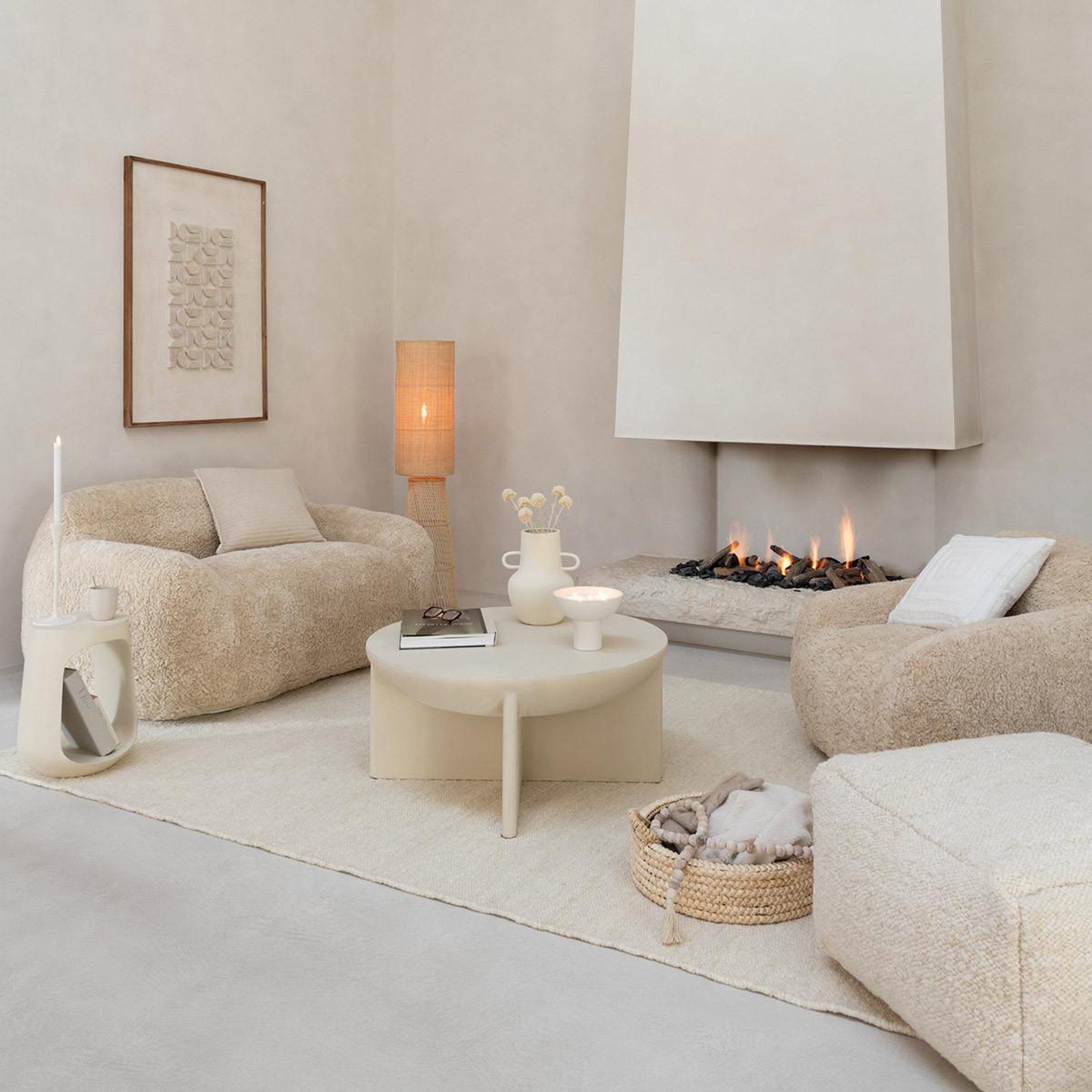 Voir la diapositive 6 : J-LINE Table basse design en bois  cave  90cm beige