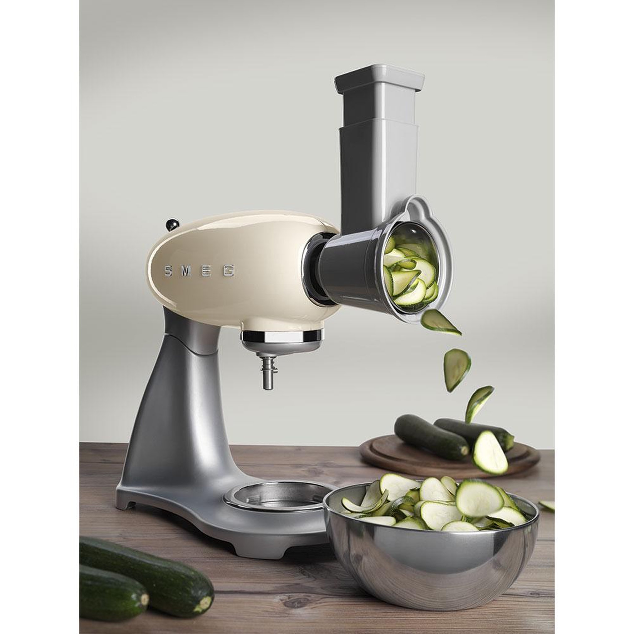 Voir la diapositive 5 : SMEG Râpe smsg01 trancheur rapeur pour smf01/02/03