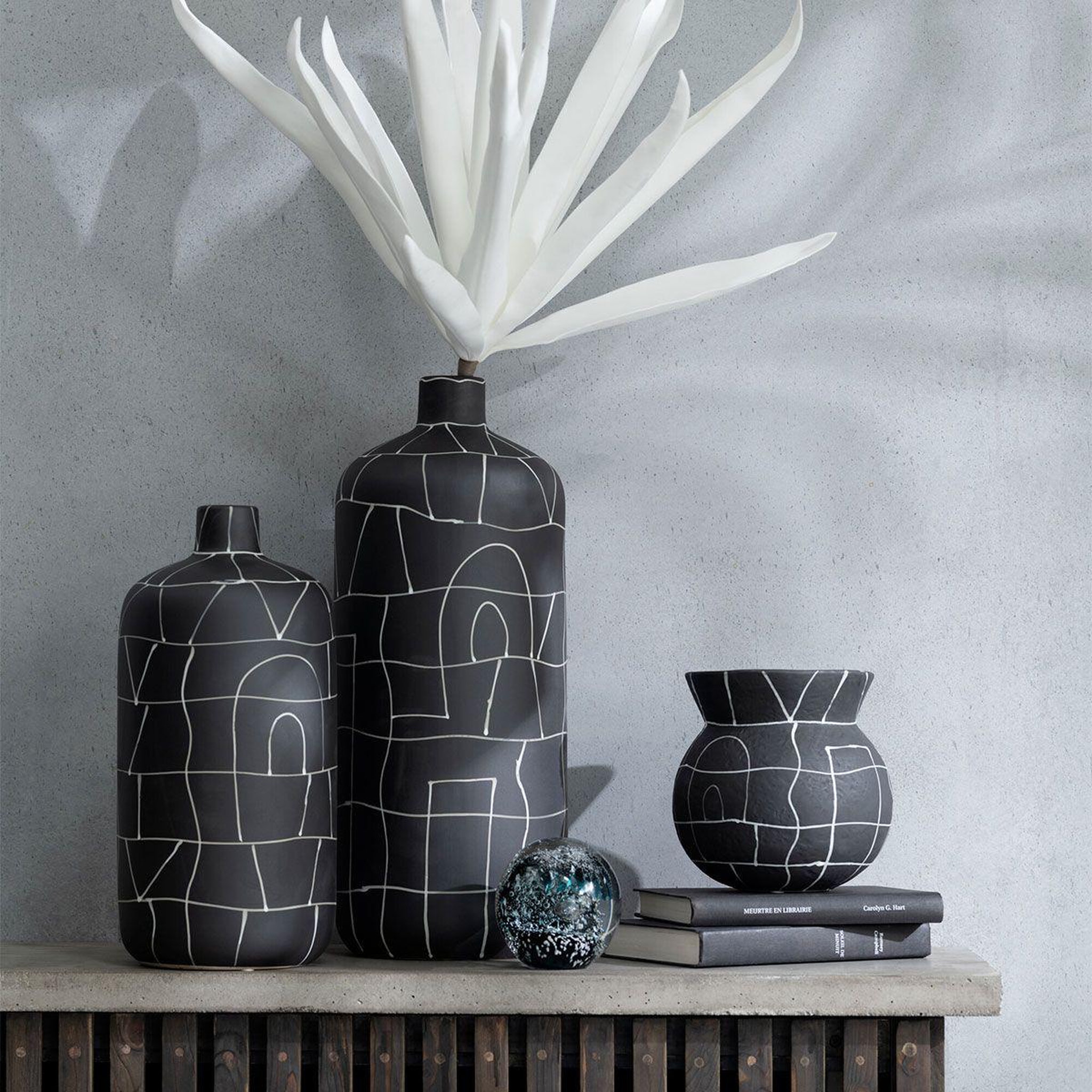 Voir la diapositive 4 : J-LINE Vase bouteille en céramique  japan  50cm noir
