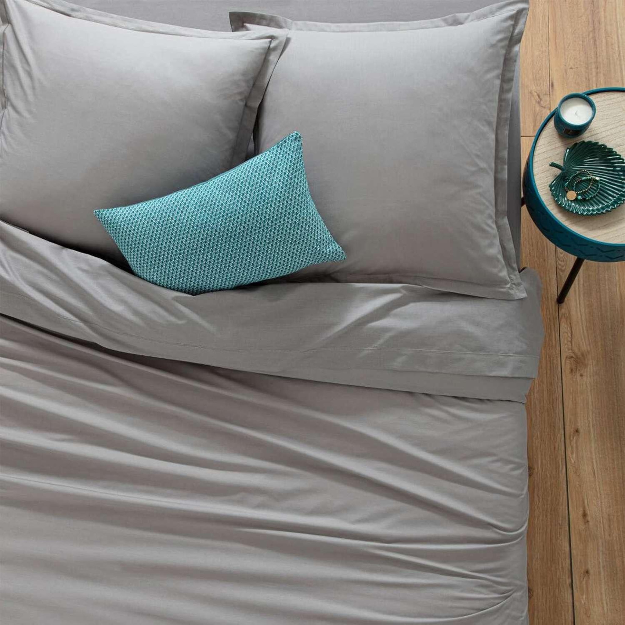 Voir la diapositive 3 : ATMOSPHERA Drap housse 2 personnes - 100% Coton - 140 x 190 cm - Gris