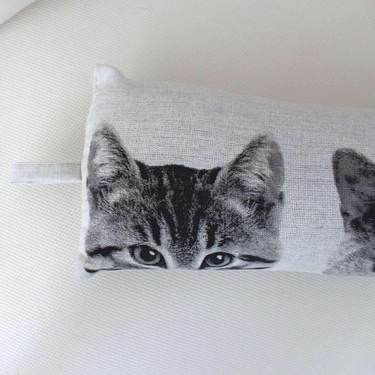 TOILINUX Boudin de porte imprimé chats - 90 x 15 cm - Noir et blanc