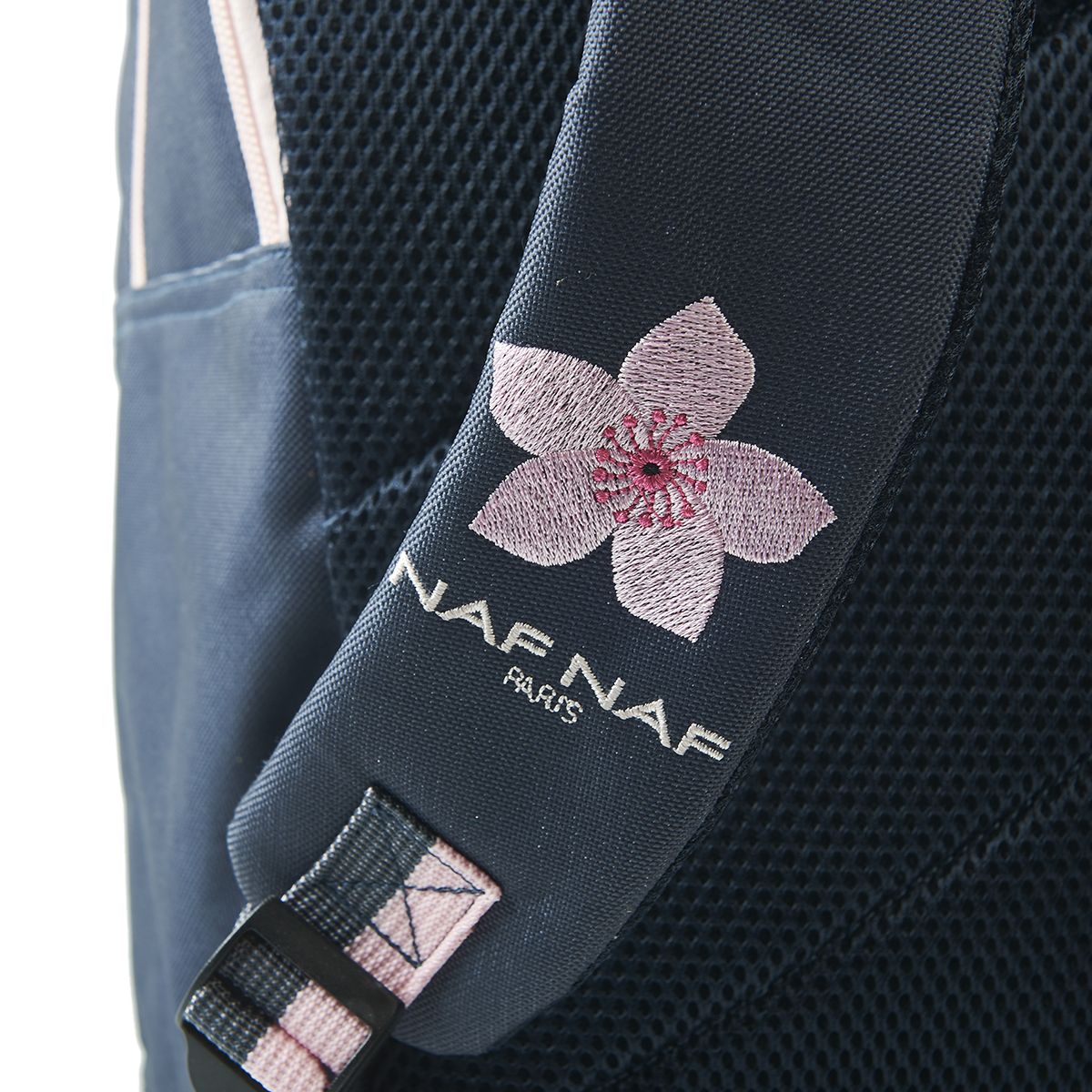 Naf Naf Sac à dos 2 compartiments bleu motif fleurs 