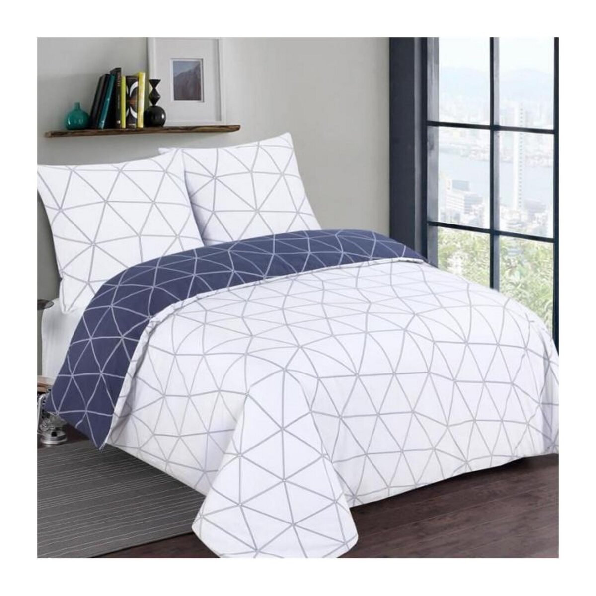 VISION VISION Parure housse de couette HUGO marine Réversible - 100%Coton - 1 housse de couette 200x200cm + 2 taies 65x65cm - Marine