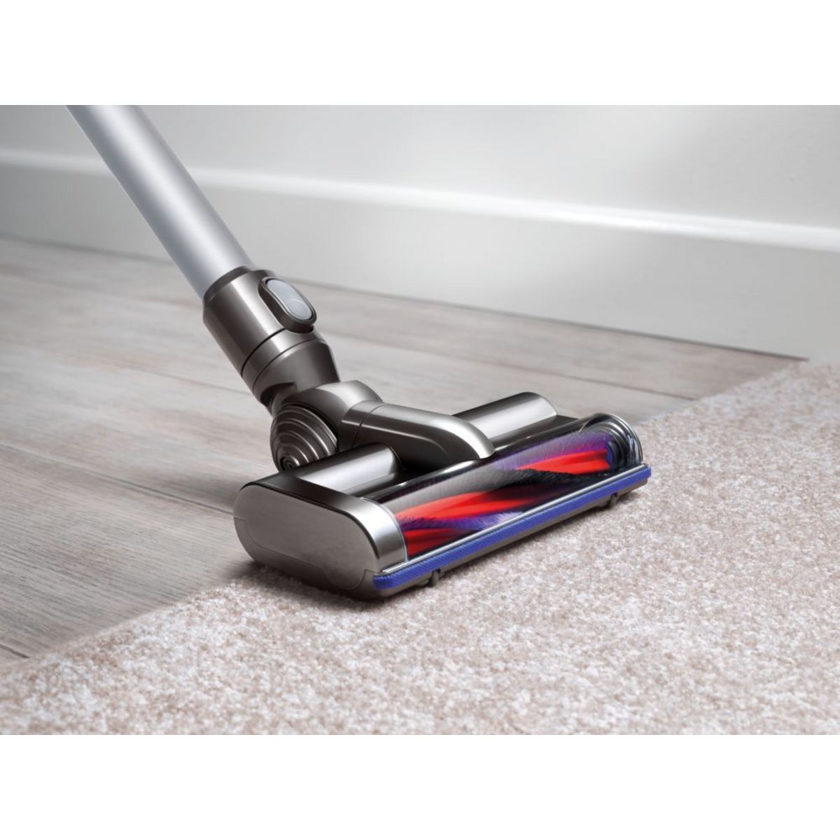 DYSON Aspirateur balai V6 +