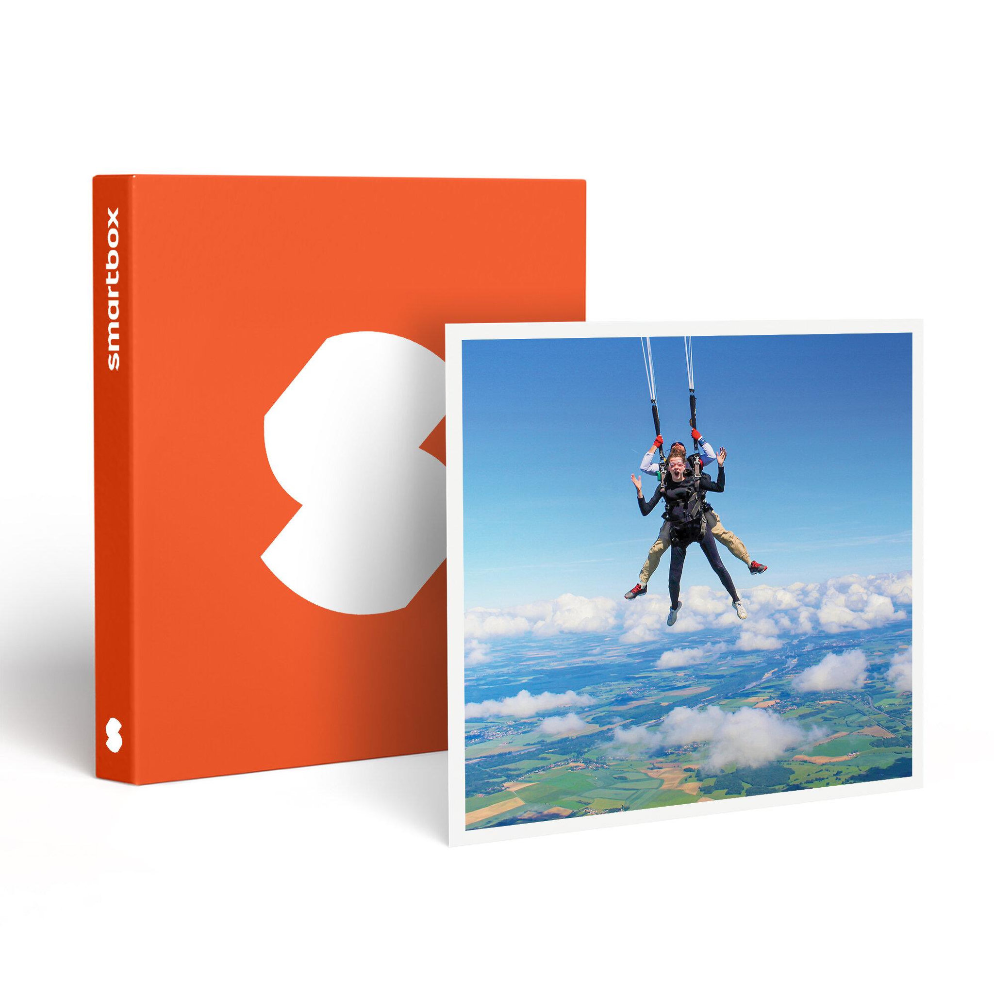 Smartbox Saut en parachute à 4000 mètres au sud de paris - coffret cadeau sport & aventure