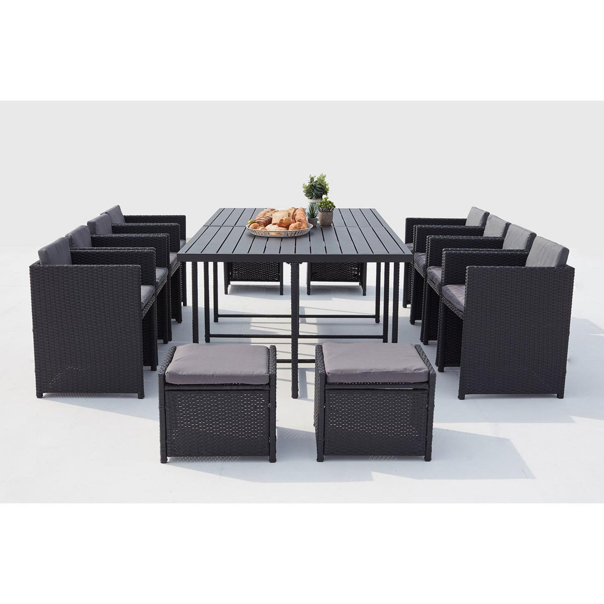 CONCEPT USINE Table et chaise 12 places encastrables alu résine noir-gris SUNSET