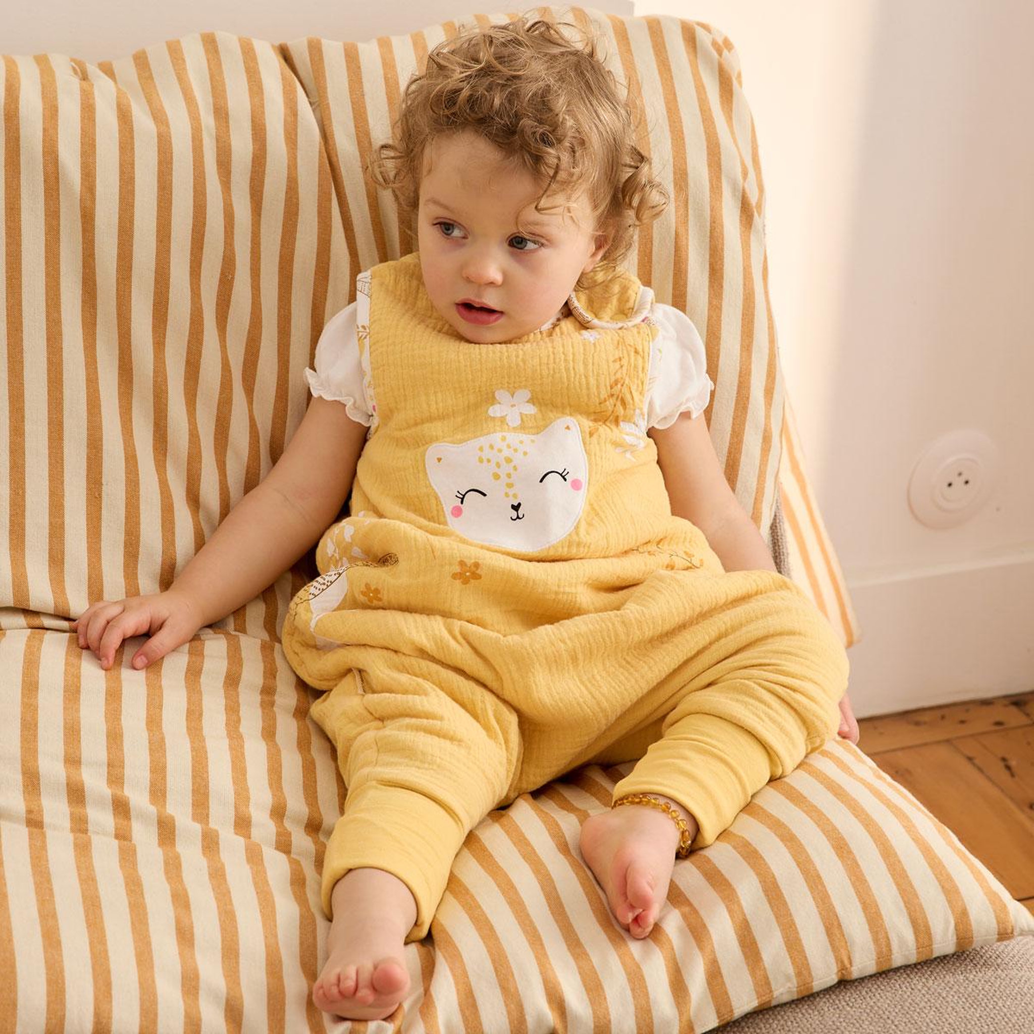 Voir la diapositive 5 : Petit Béguin Turbulette tog 2 en gaze de coton avec pieds retroussables ciao milano