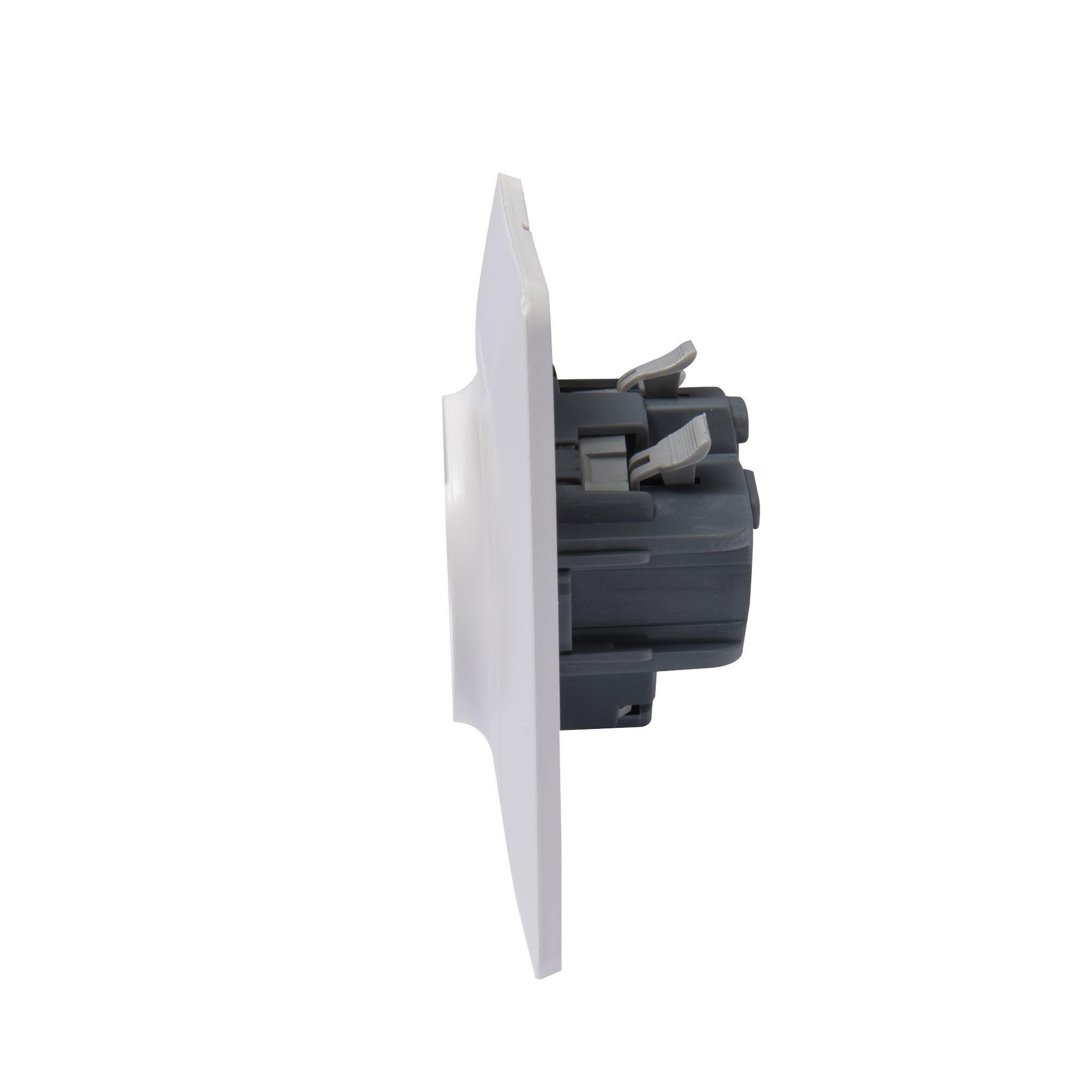 Voir la diapositive 4 : ZENITECH Prise 2 pôles + Terre 16A simple Blanc - Artezo