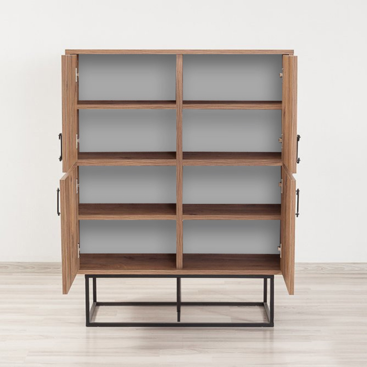 CONCEPT USINE Buffet industriel en bois et métal - 4 portes - 8 rangements BRESOV