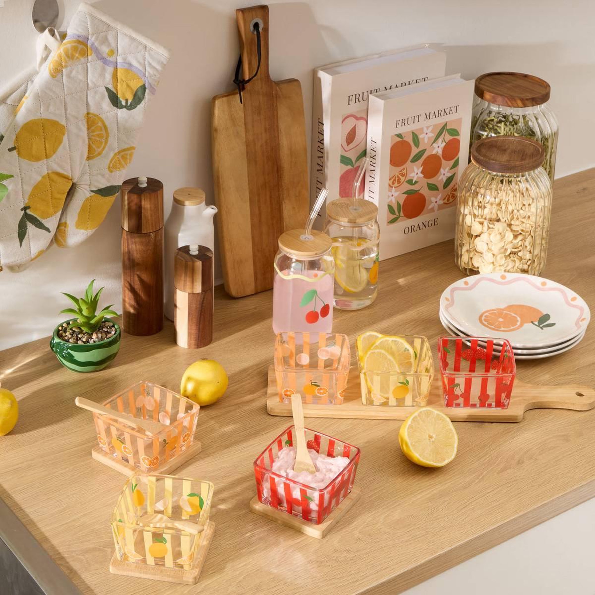Voir la diapositive 2 : SECRET DE GOURMET Service Apéritif 4 Pièces  Fruity  40cm Multicolore