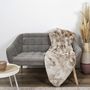 Voir la diapositive 2 : TOILINUX Plaid imitation fourrure Opulence - 200x140cm - marron et beige