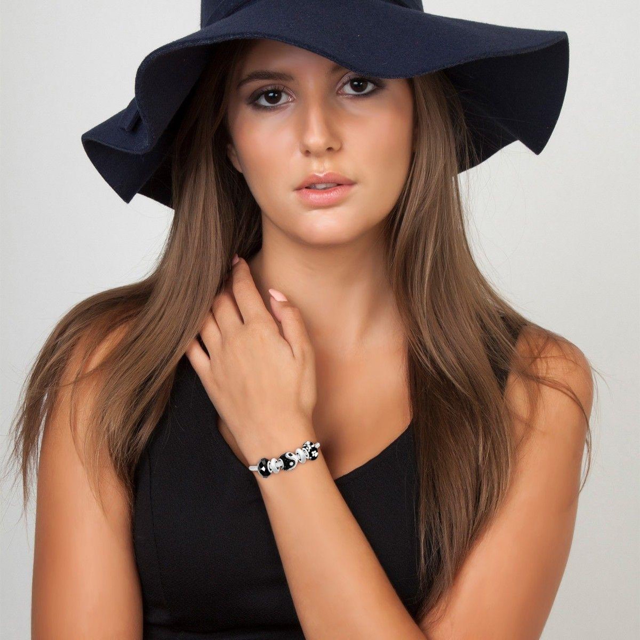 Voir la diapositive 2 : SC CRYSTAL Bracelet de charms perles noirs et acier SC Crystal
