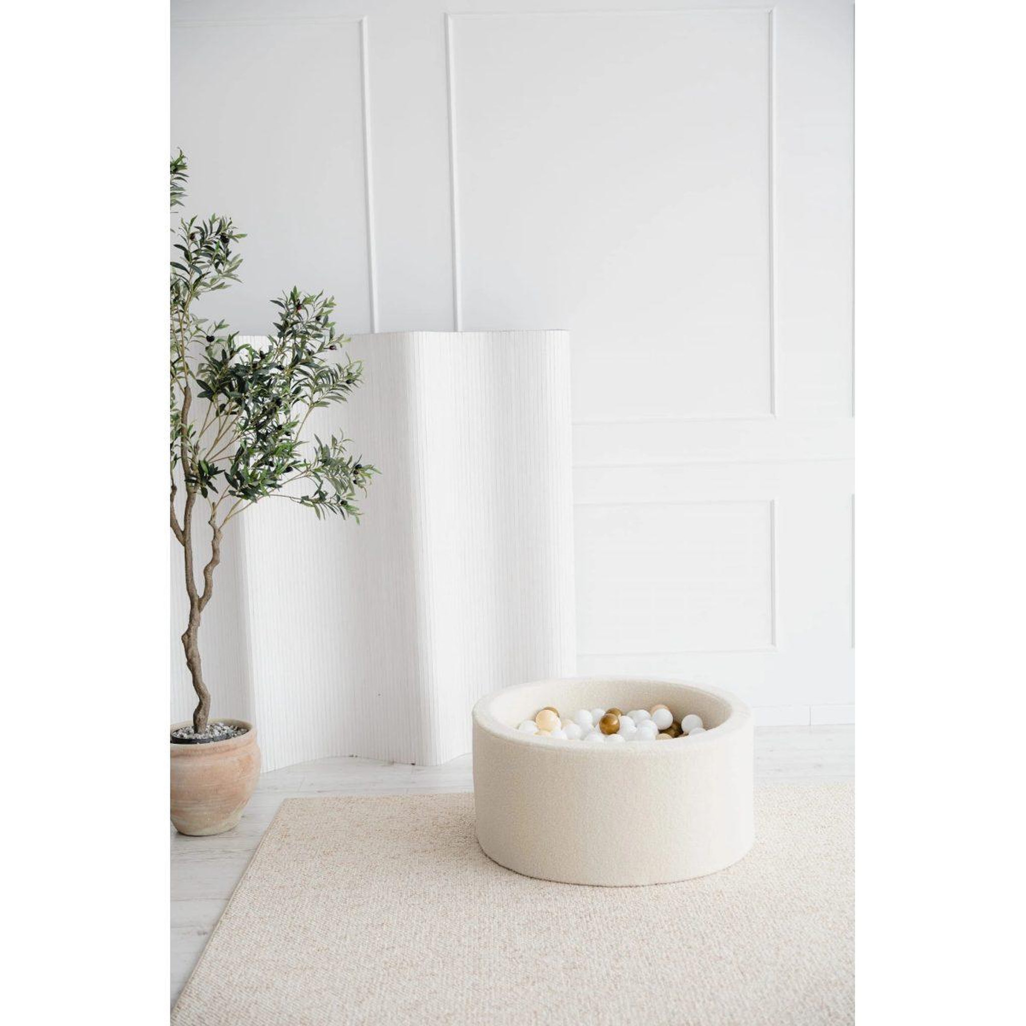 Voir la diapositive 2 : MONIO FOR KIDS Piscine à balles ronde 90 x 40 cm avec 200 balles — Crème