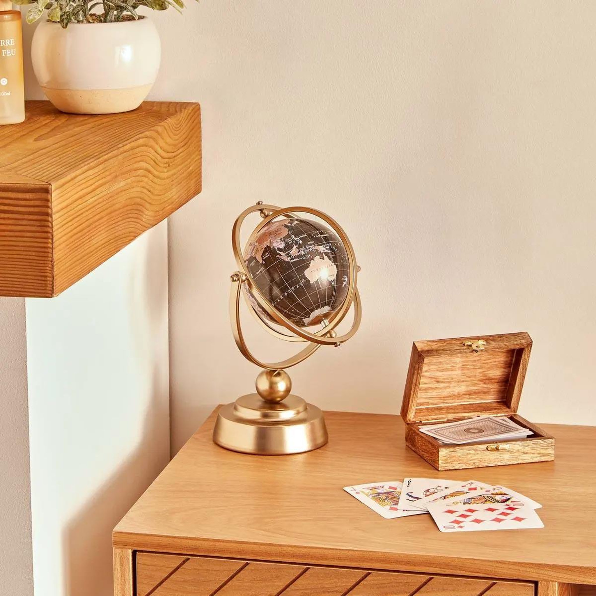 Voir la diapositive 2 : ATMOSPHERA Globe terrestre en métal  bota  24cm doré