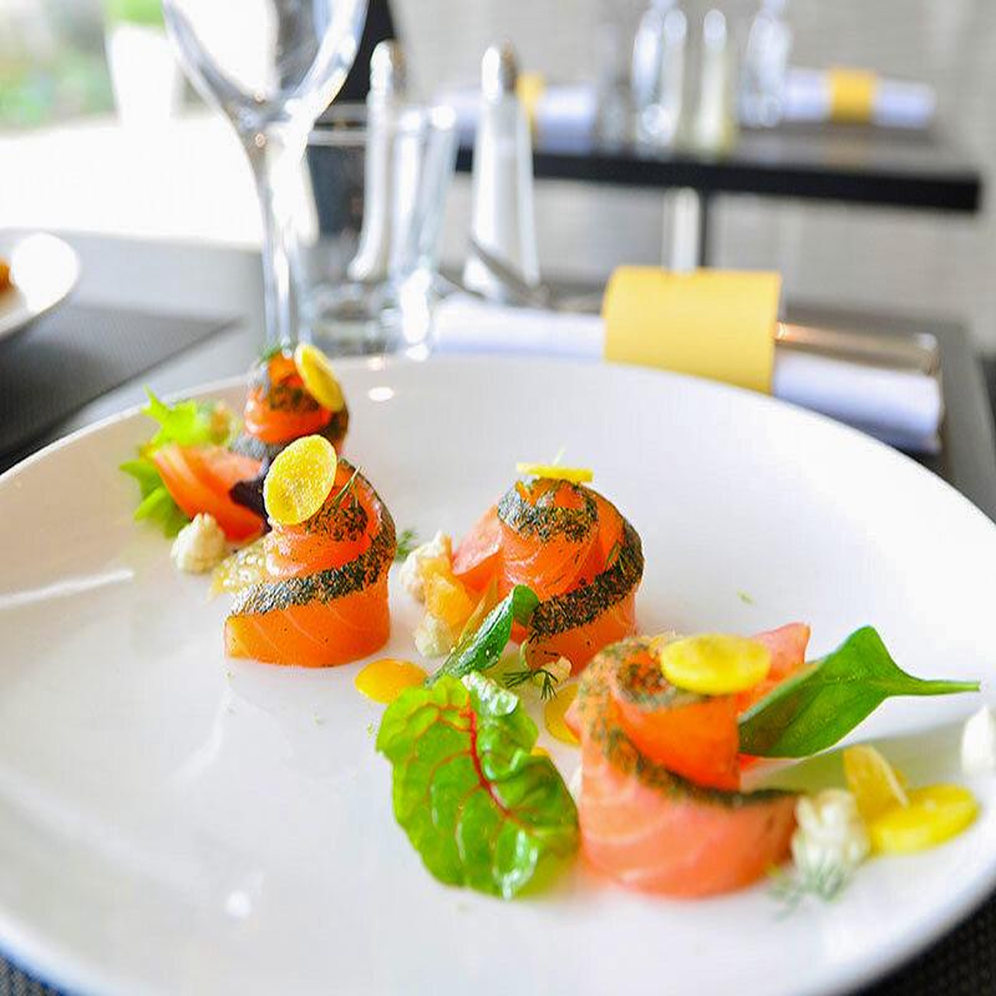 Voir la diapositive 3 : Smartbox Escapade gourmande de 2 jours en hôtel novotel 4* à nantes avec dîner - coffret cadeau séjour