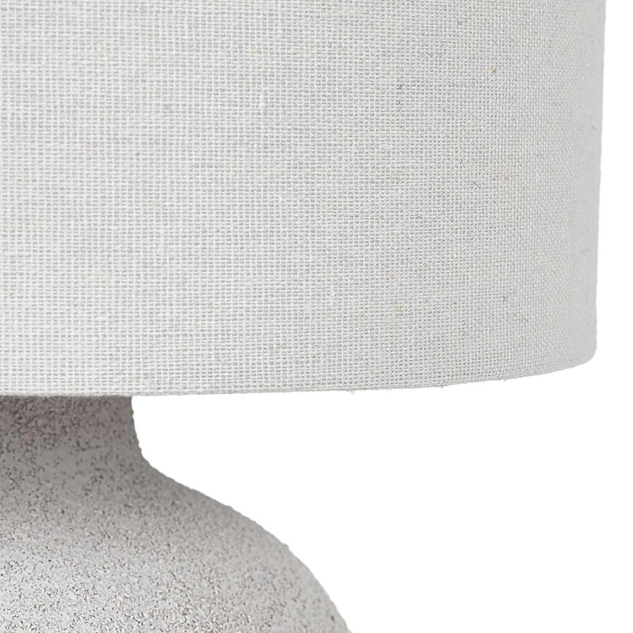 Voir la diapositive 3 : The Home Deco Factory Lampe à poser en terre cuite  embossée  40cm argent