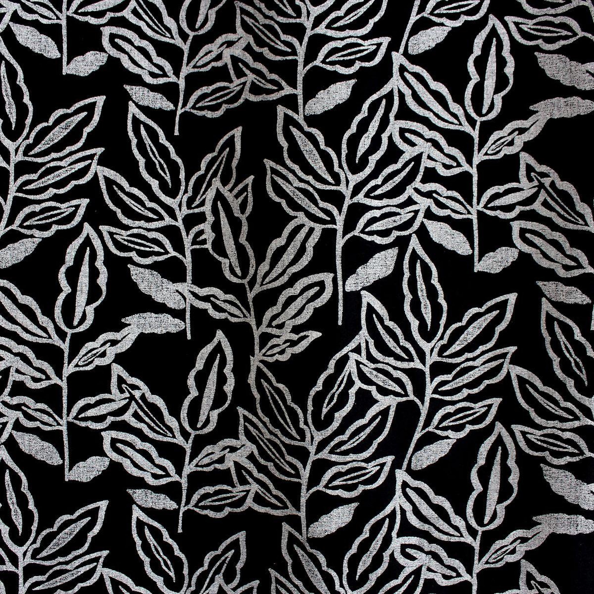 Voir la diapositive 3 : ENJOY HOME Rideau à œillets imprimé  lodge  140x240cm noir