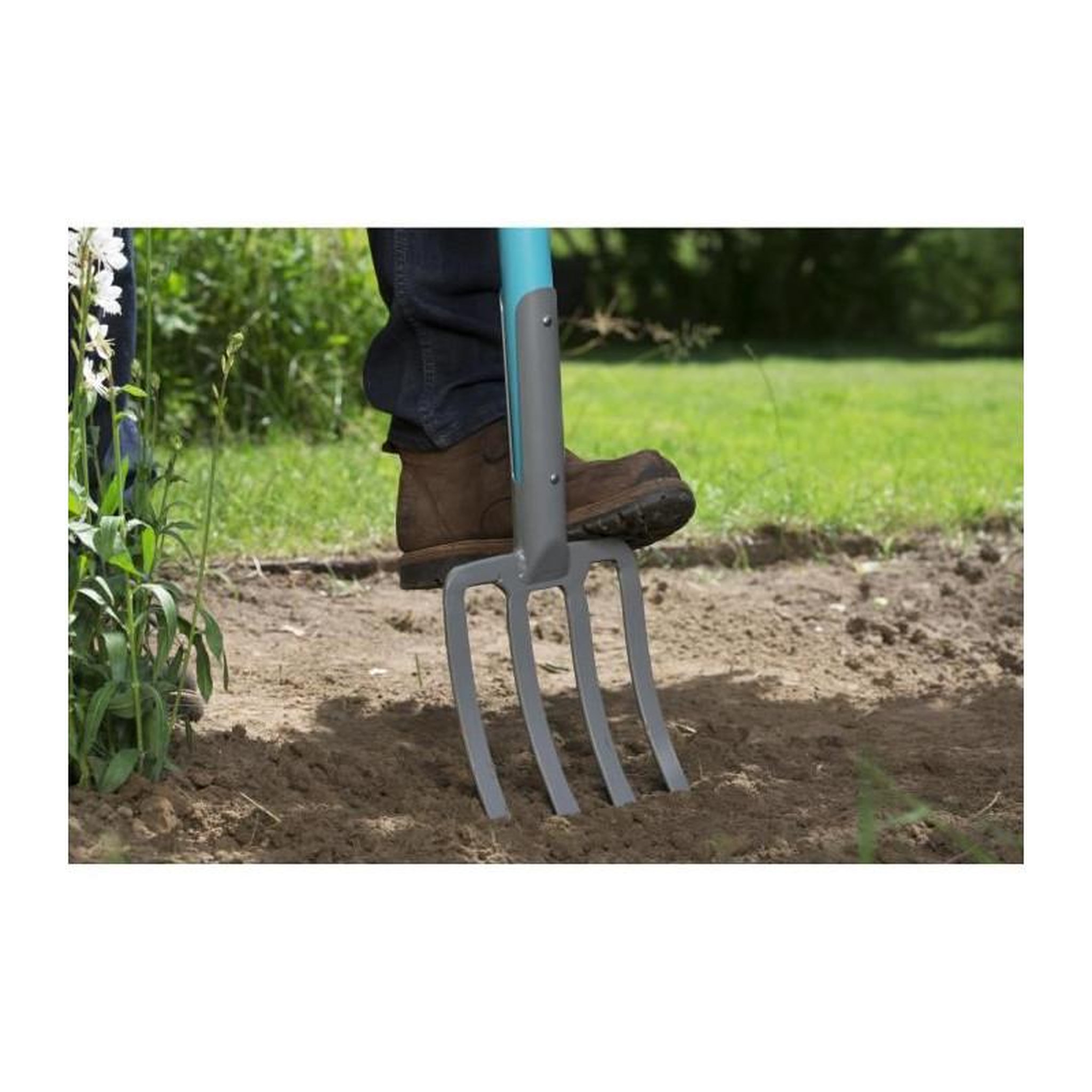 Voir la diapositive 2 : Gardena GARDENA Fourche a becher NatureLine- Manche bois 100% FSC - Poignee ergo en D - Dents acier trempe - Garantie 10 ans 17002-20