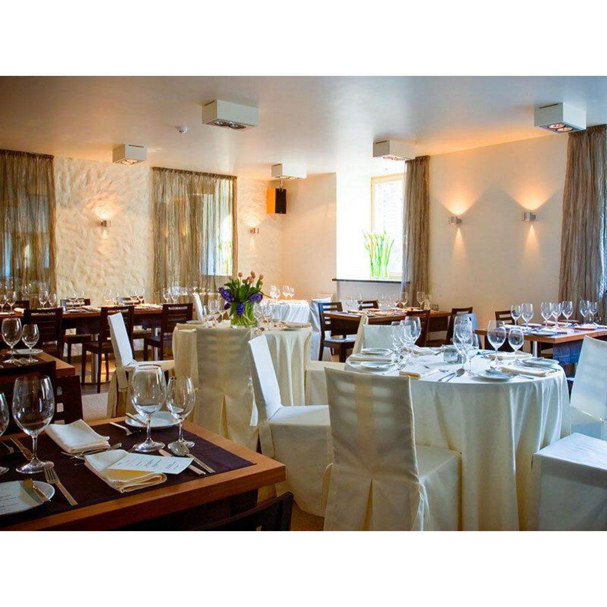 Smartbox Escapade de charme de 2 jours avec dîner gourmand - Coffret Cadeau Séjour