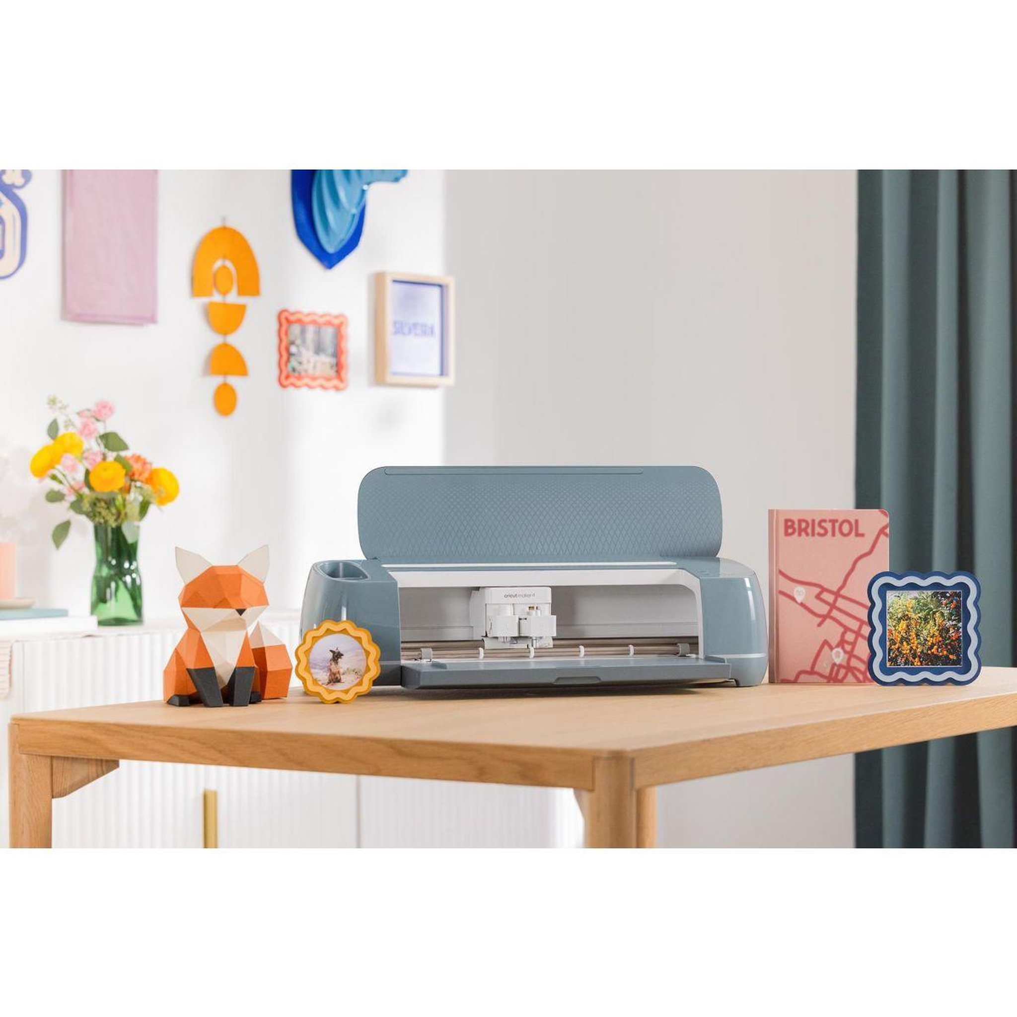 Voir la diapositive 3 : CRICUT Machine de découpe bundle maker 4 sage