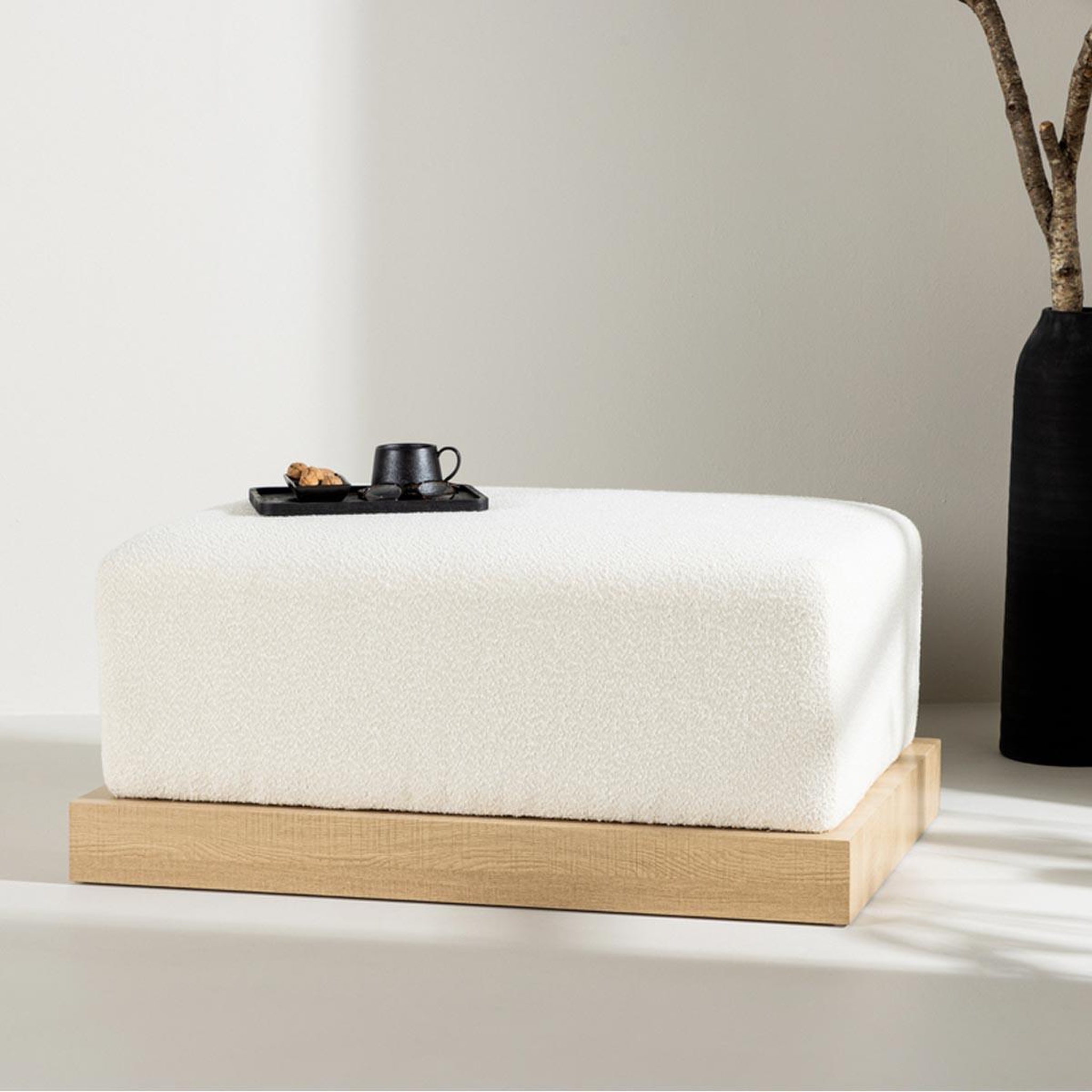 Voir la diapositive 5 : Paris Prix Pouf design en tissu bouclé  ivy  100cm blanc & naturel