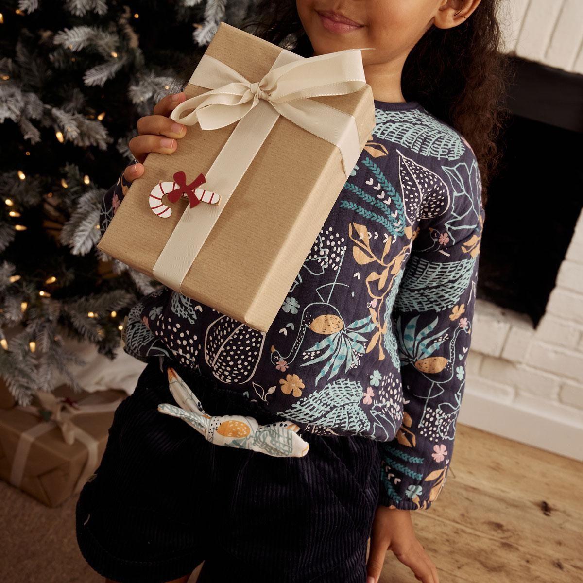 Petit Béguin Short bébé en velours côtelé Holamuchacha