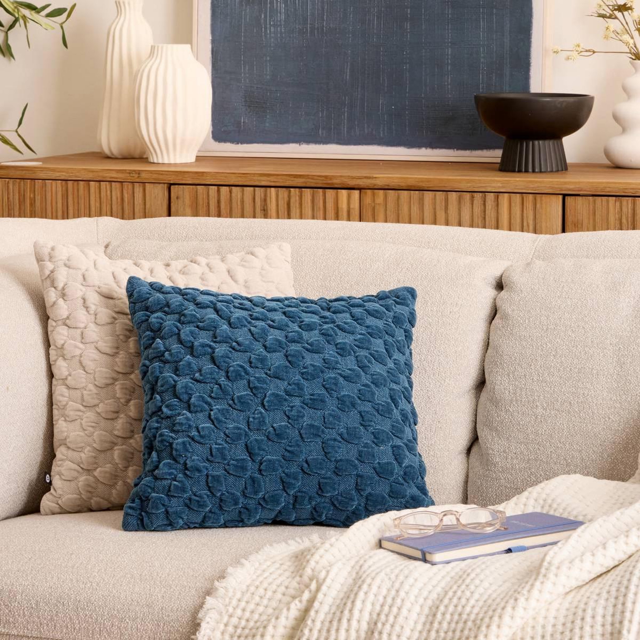Voir la diapositive 5 : ATMOSPHERA Coussin chenillé 3d  nova  40x40cm bleu égéen