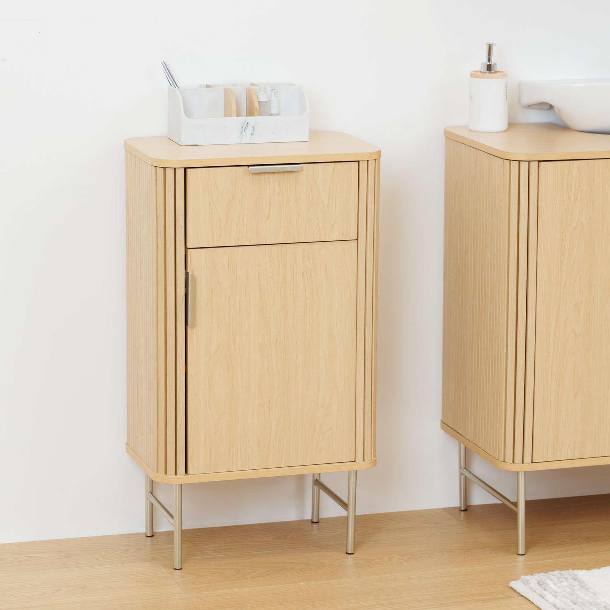 Voir la diapositive 3 : FIVE Meuble bas 1 porte et 1 tiroir effet bois clair liora - beige
