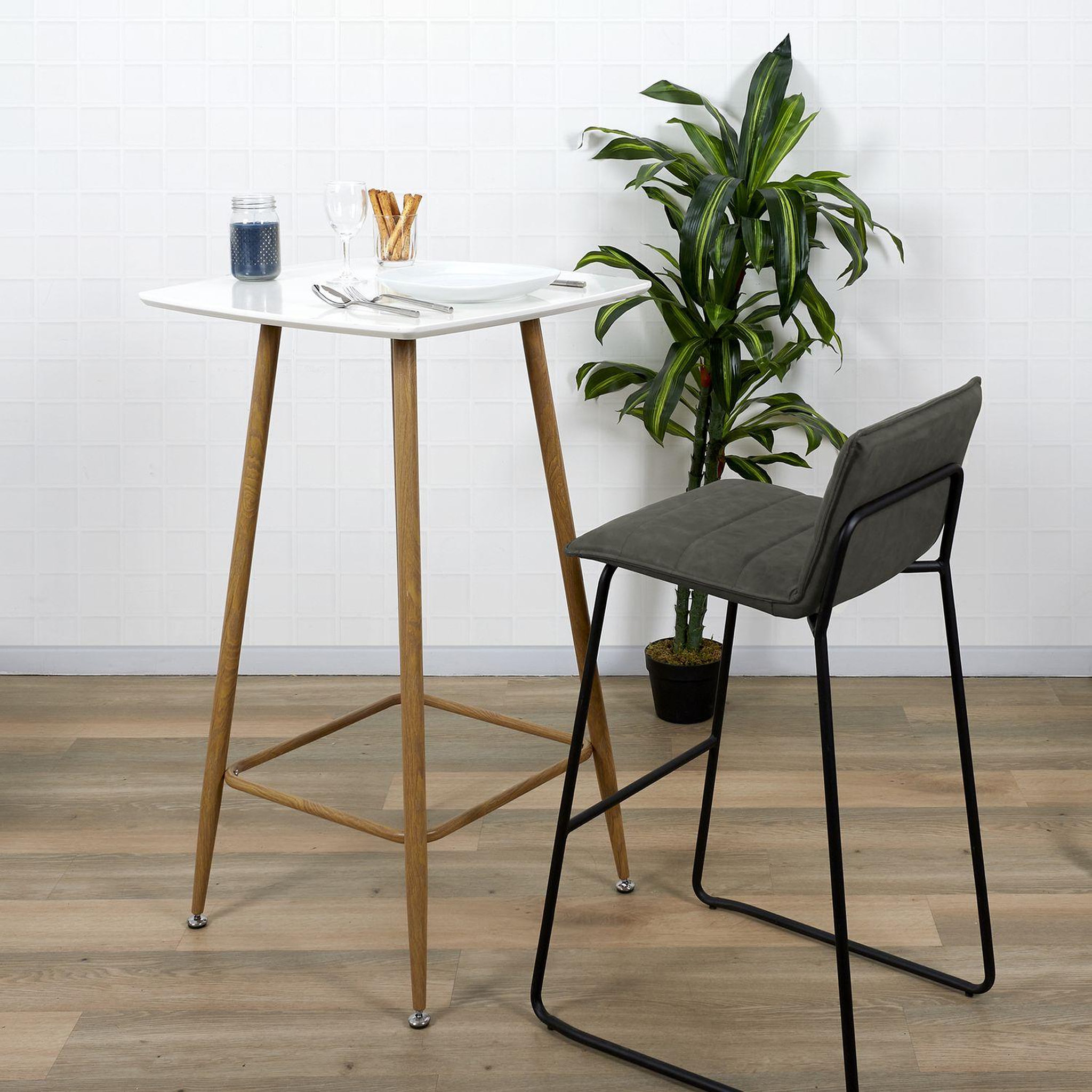Voir la diapositive 2 : TOILINUX Lot 2 chaises de bar modèle warren