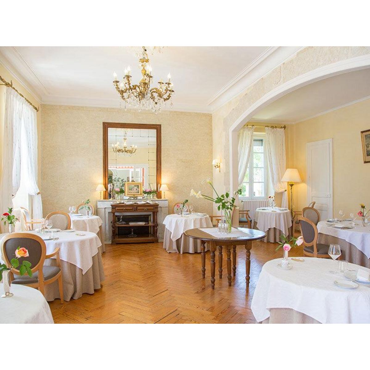 Smartbox Séjour château et gastronomie pour 2 personnes - Coffret Cadeau Séjour