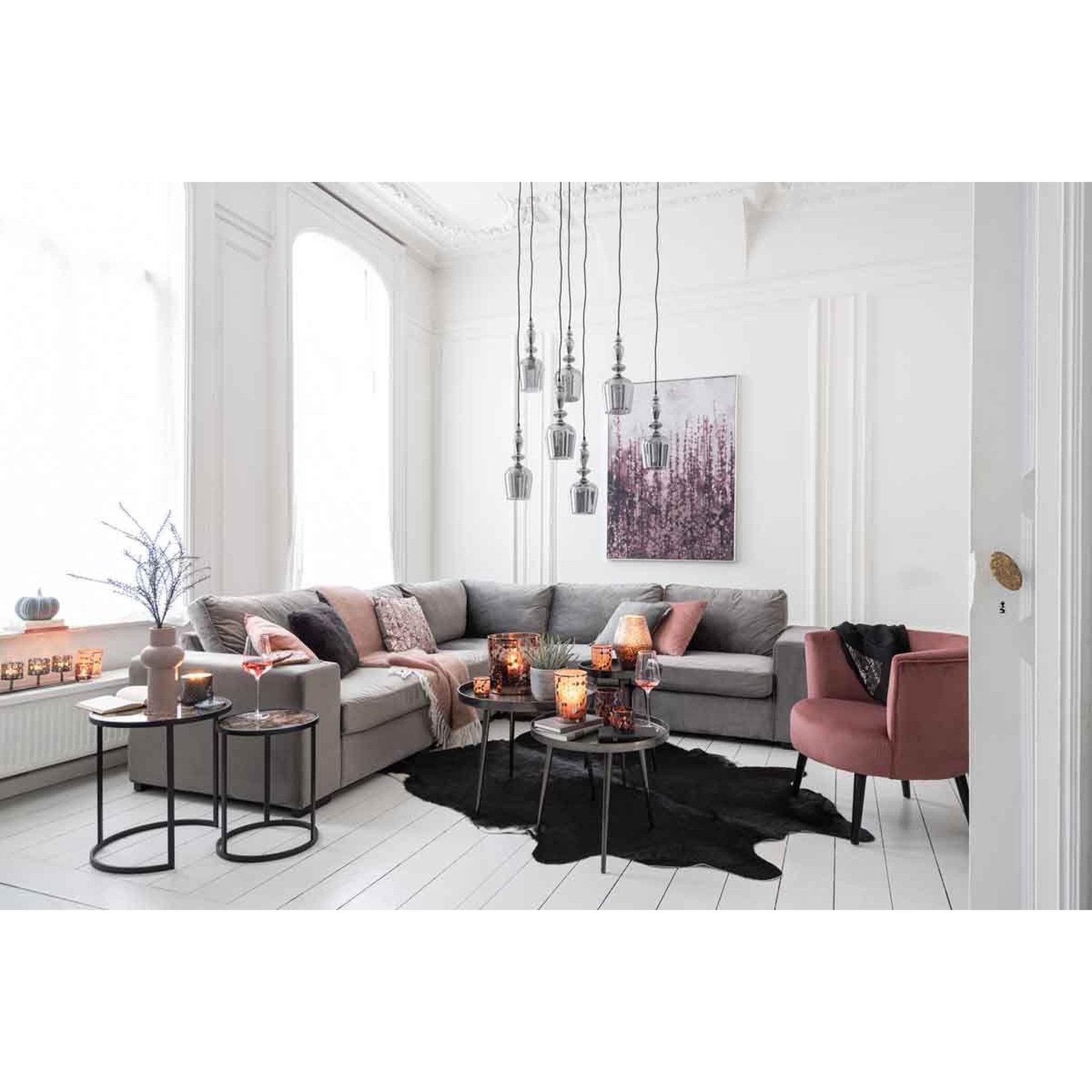 Voir la diapositive 3 : J-LINE Tapis déco  peau de vache  195x230cm noir