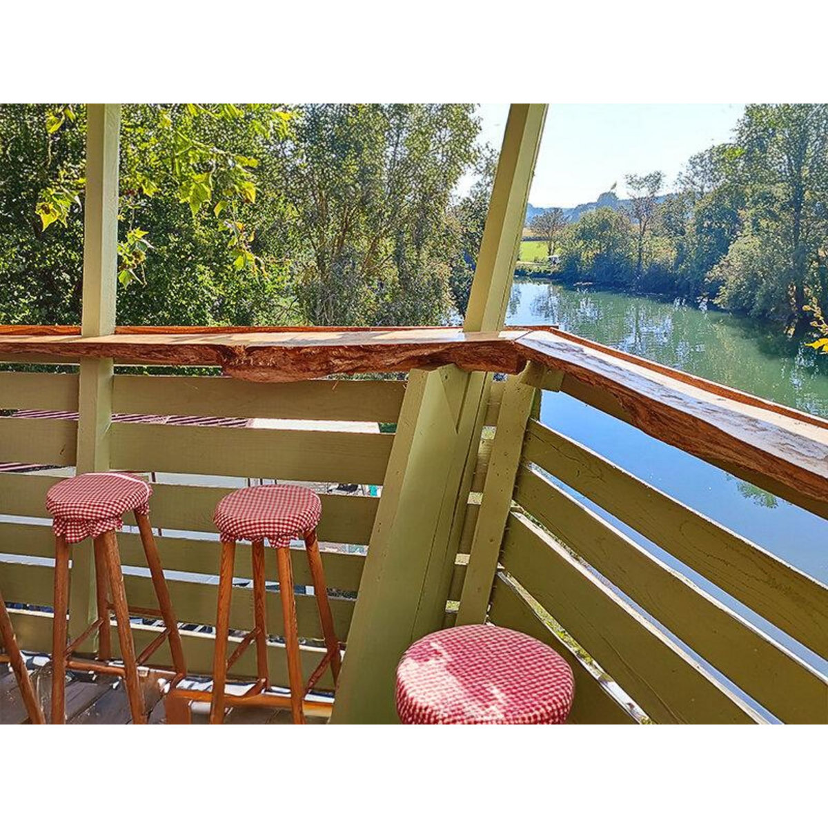 Smartbox 2 jours insolites en famille au camping dans un chalet sur pilotis - Coffret Cadeau Séjour