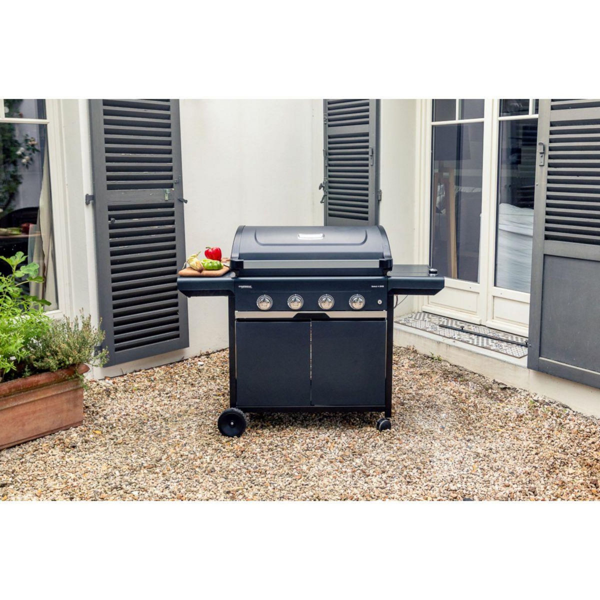 CAMPINGAZ Barbecue gaz SELECT 4 EXS noir 4 brûleurs sur chariot 70x40 cm