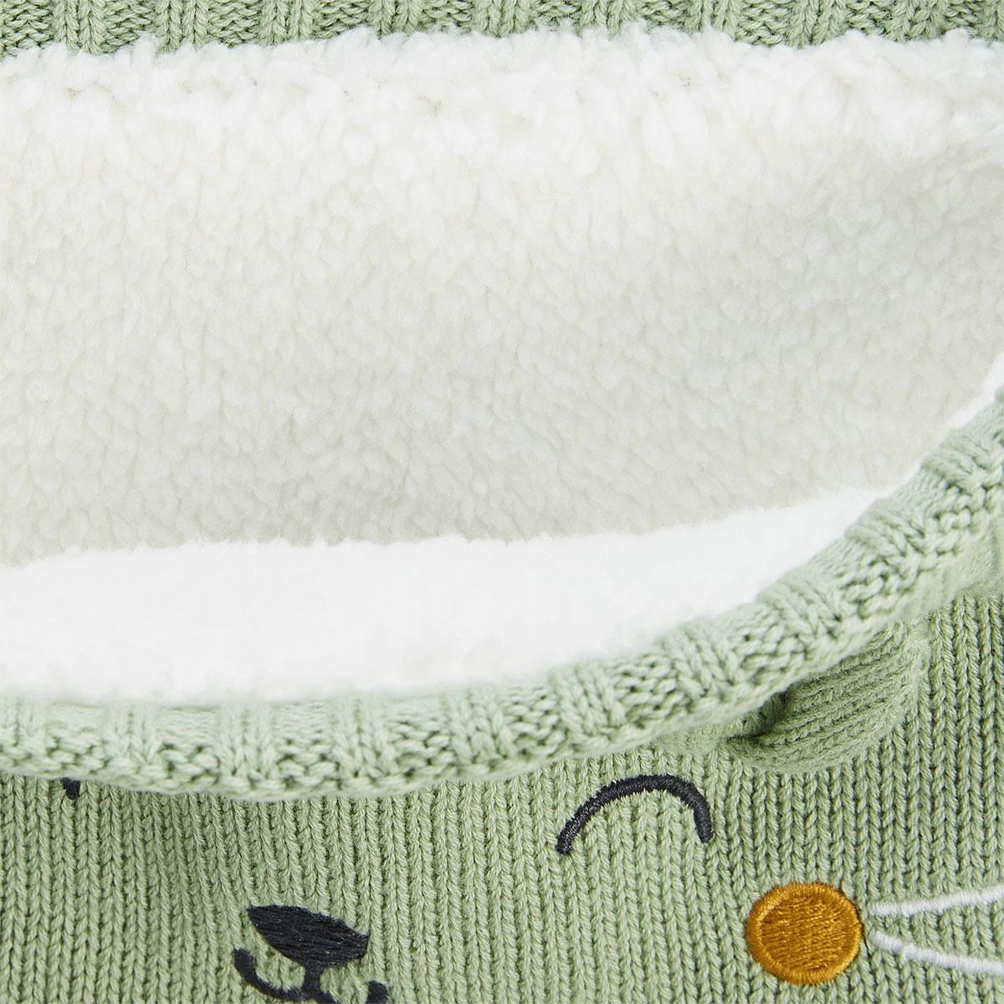 Voir la diapositive 2 : Petit Béguin Cache cou enfant en tricot Boavista