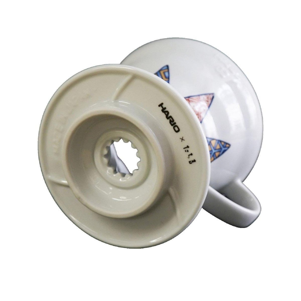 HARIO Cafetière Hario Drip V60-02 Tachikichi Shozui en céramique blanche