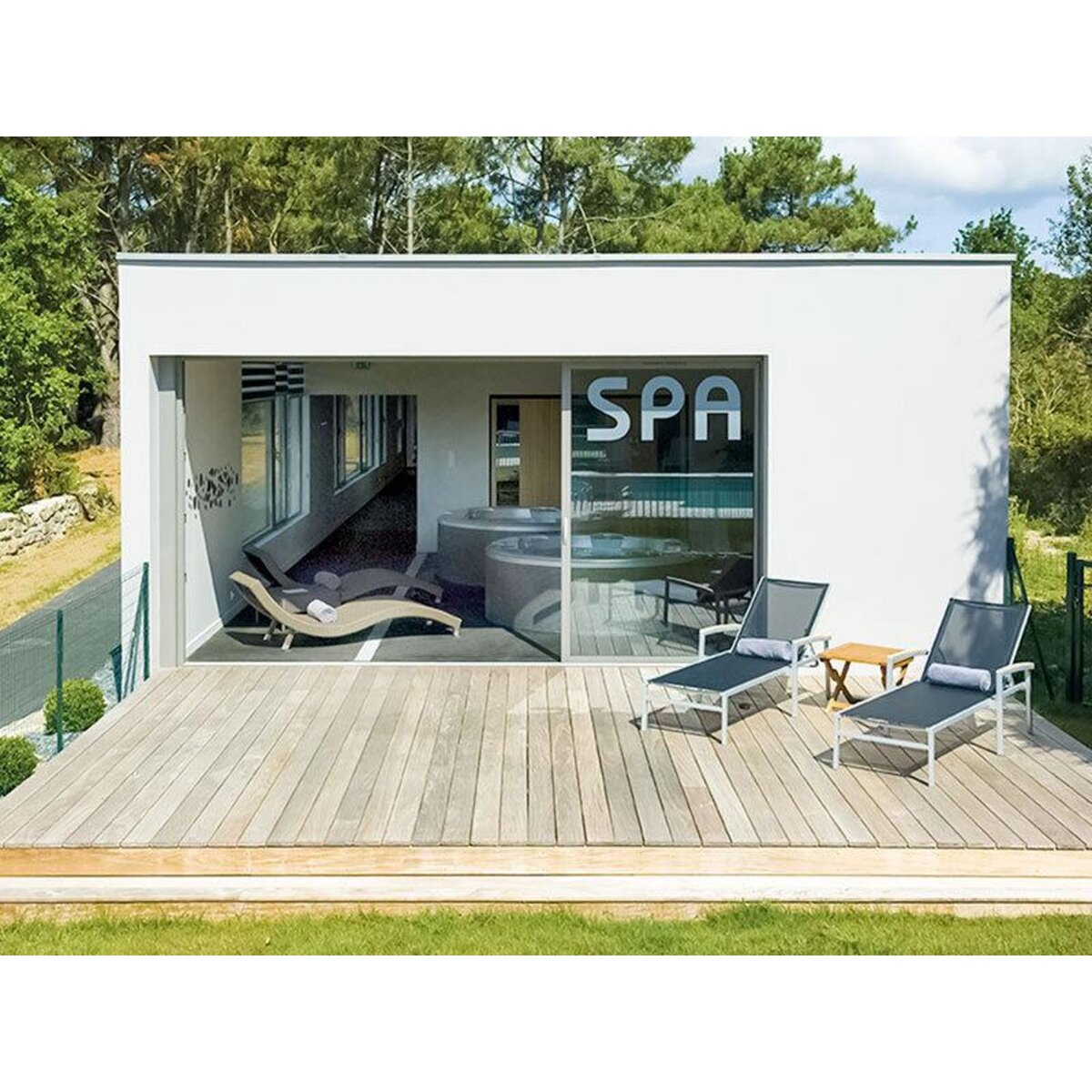 Smartbox Séjour de 2 jours avec accès au spa de 1h30 dans le Morbihan - Coffret Cadeau Séjour