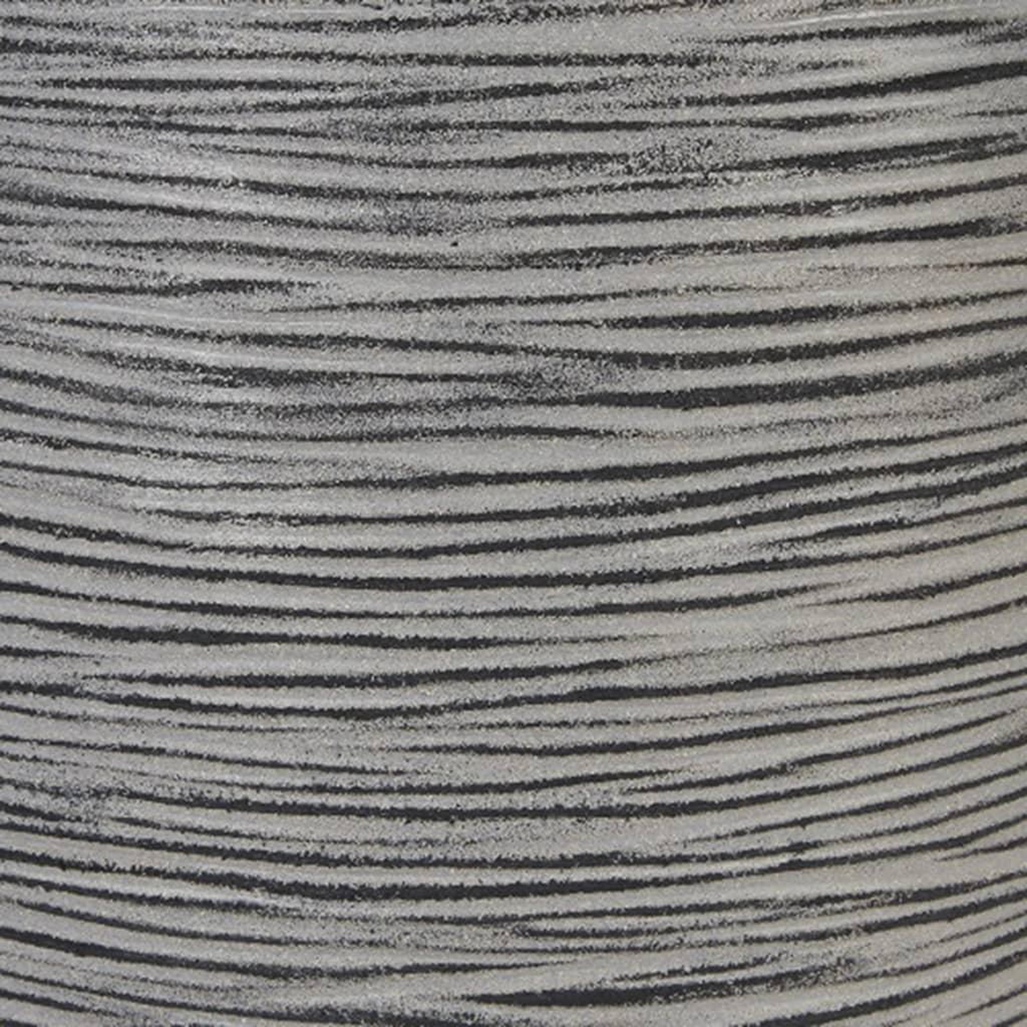 Voir la diapositive 2 : CAPI Capi Jardiniere Nature Rib 35x34 cm anthracite KOFZ932