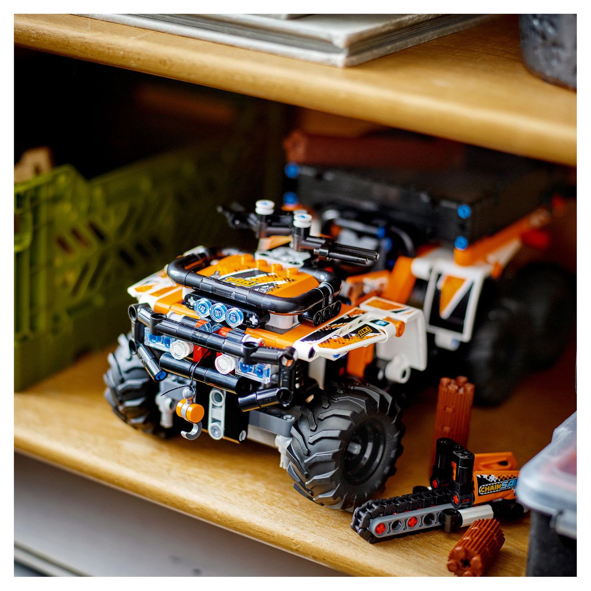 Voir la diapositive 7 : LEGO Technic 42139 Le Véhicule Tout-Terrain, Jouet Camion avec 6 Roues