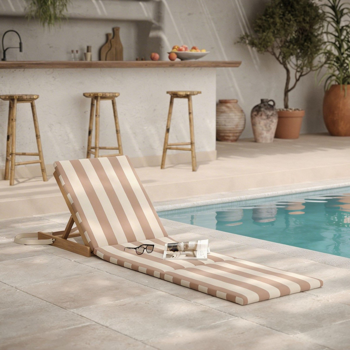 Rendez vous déco Chaise longue de plage pliable en tissu rayé écru et taupe-Balabac