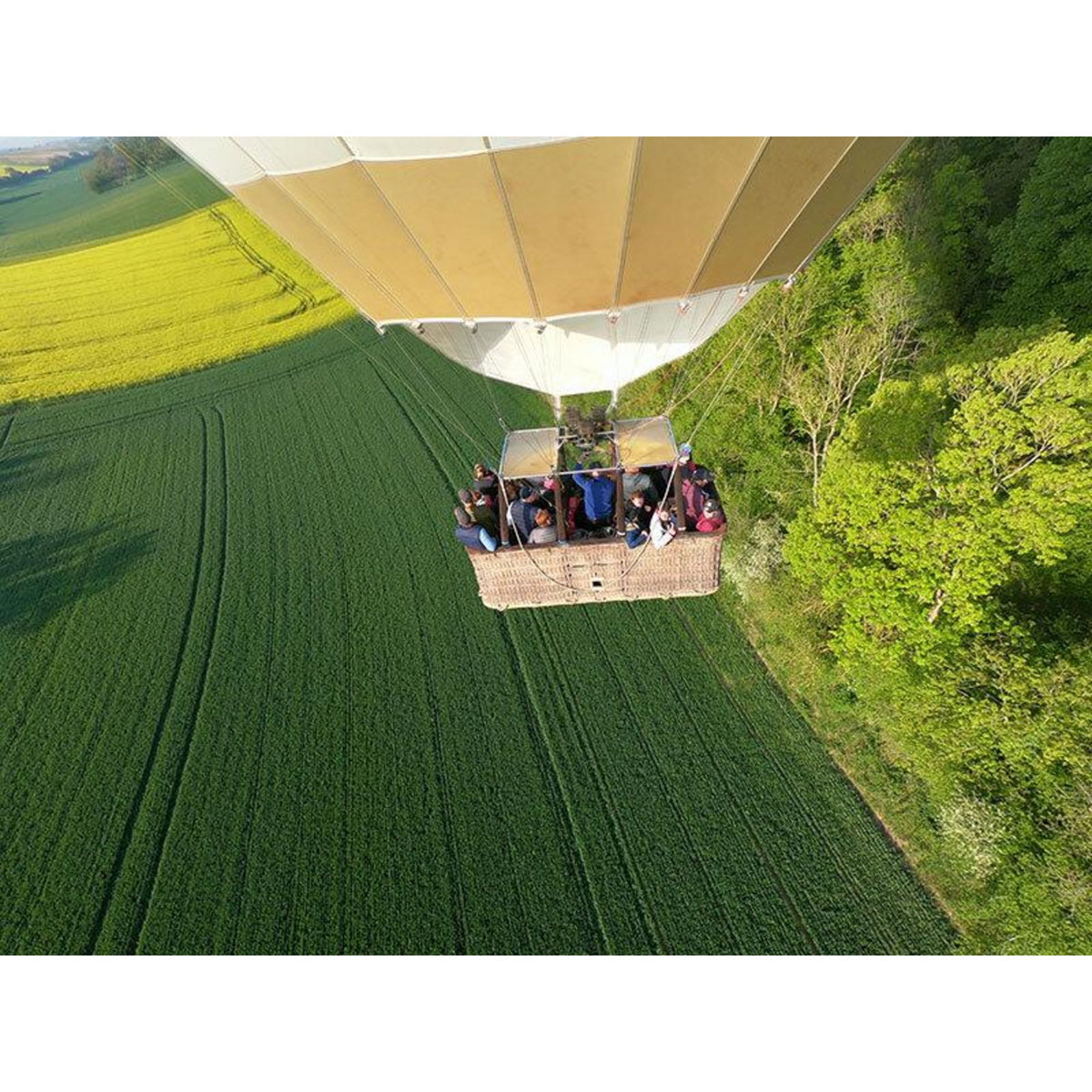 Smartbox Vol en montgolfière pour 2 à Saint-Omer - Coffret Cadeau Sport & Aventure