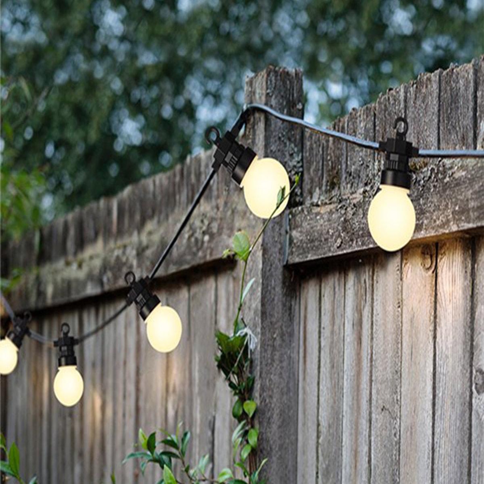 Voir la diapositive 2 : JARDIDECO Guirlande lumineuse 20 Led ampoules fumées - Blanc chaud