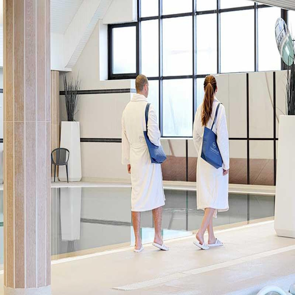 Smartbox Thalazur Ouistreham 4* : 2 jours avec soin, petit déjeuner et accès à l'Espace spa marin - Coffret Cadeau Séjour