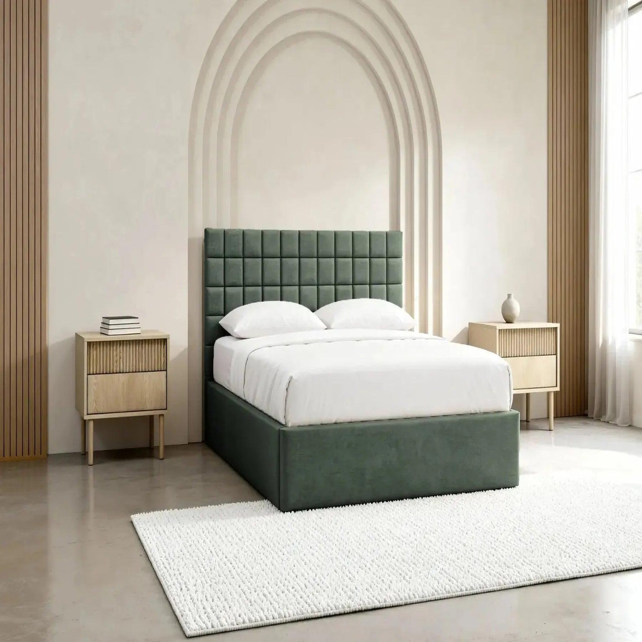 Voir la diapositive 2 : CASANOVA PARIS Thelma - lit coffre tissu velours vert