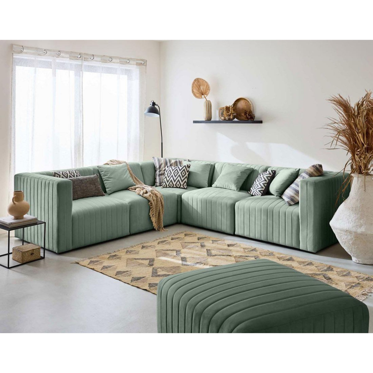 LISA DESIGN Nova - canapé modulable d'angle réversible - 6 places - avec pouf d'appoint - en velours