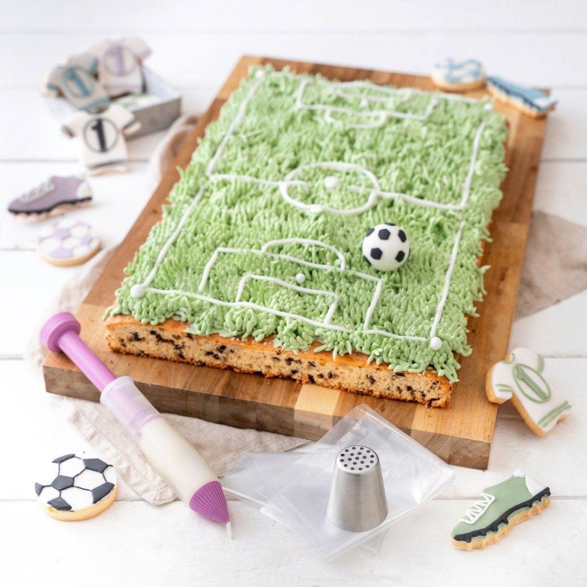 Voir la diapositive 2 : ZENKER Set de poches à douilles, douille et stylo de décoration pour gâteaux zenker spécial football