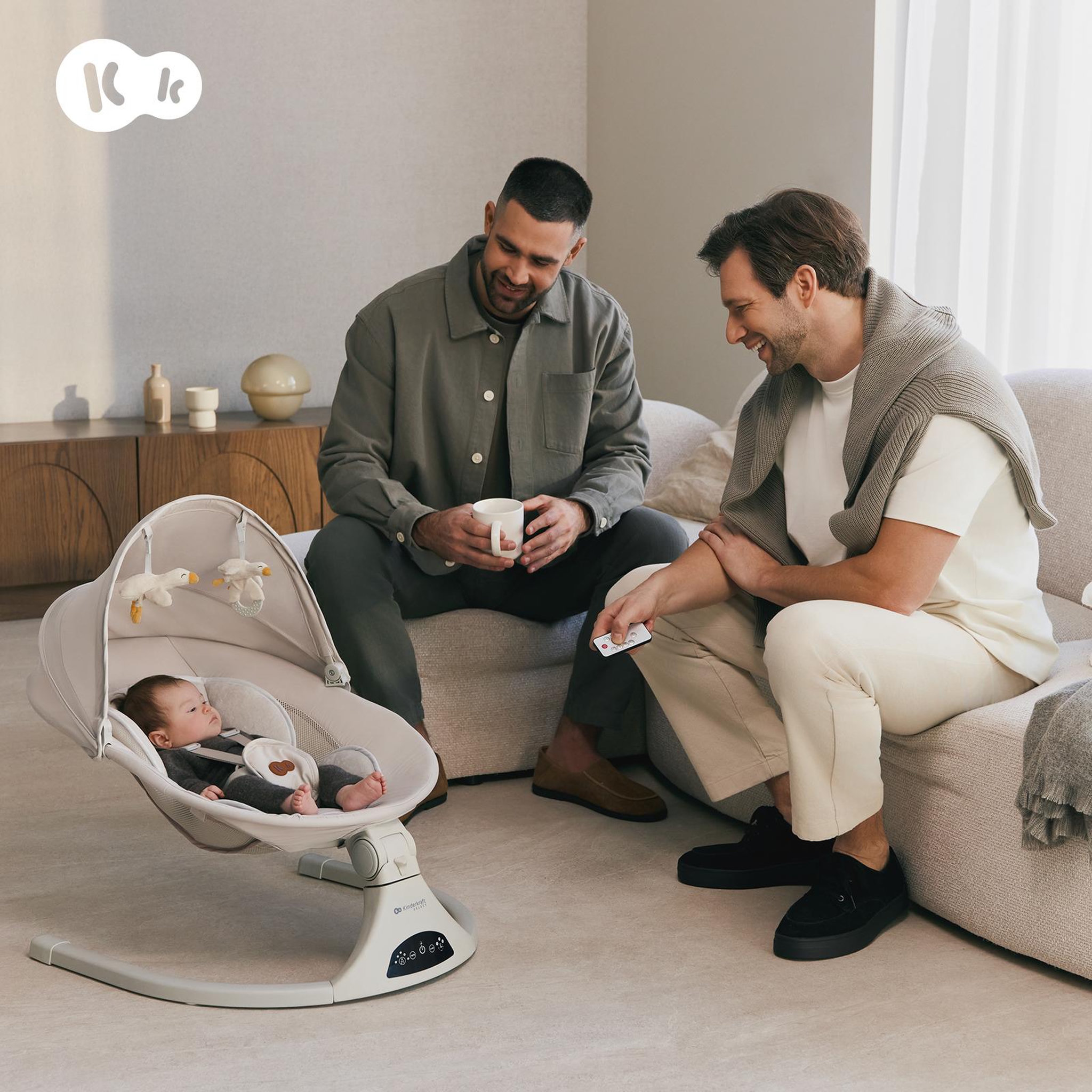 Voir la diapositive 3 : KINDERKRAFT Transat électrique bébé avec musique