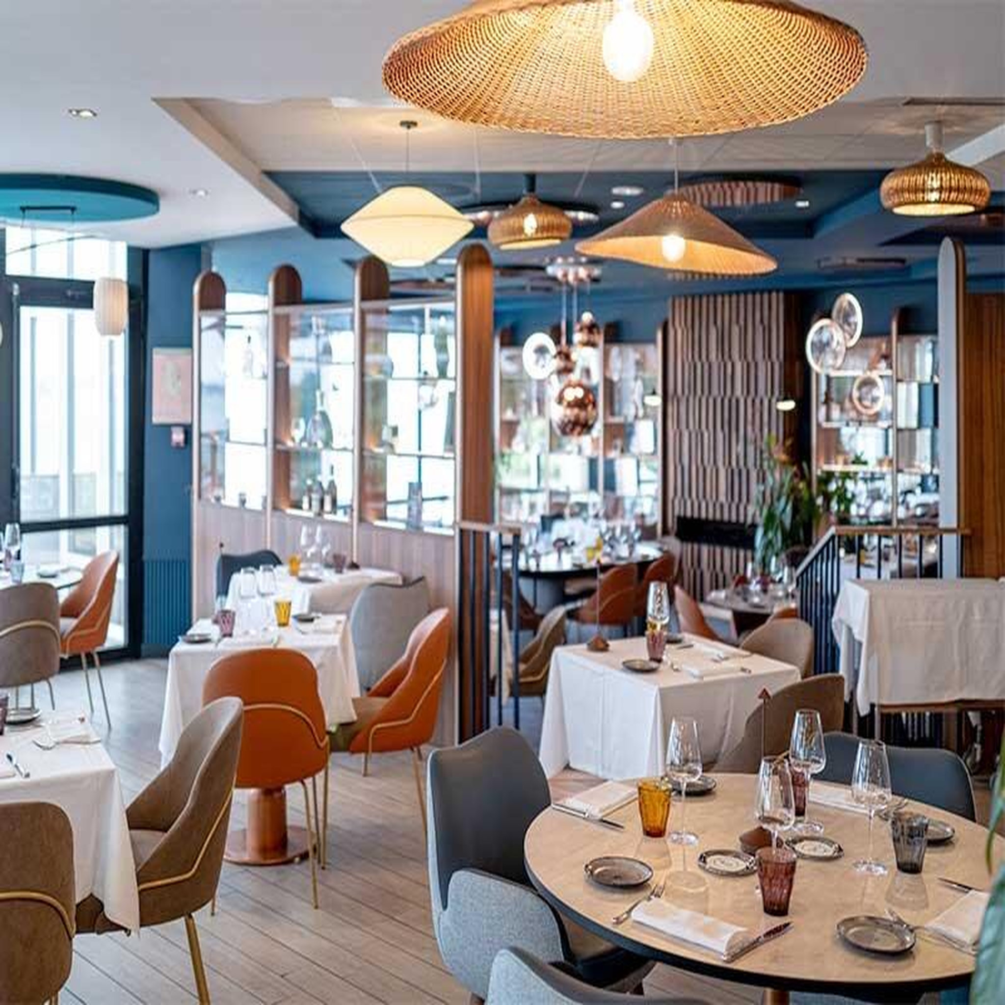 Voir la diapositive 3 : Smartbox Thalazur royan 4* : 2 jours avec vue mer, petit-déjeuner et accès à l'espace spa marin - coffret cadeau séjour